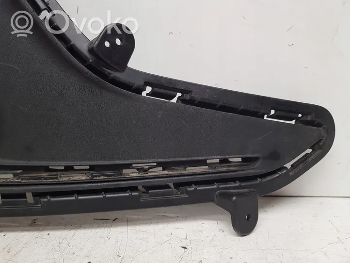 Hyundai i10 Grille antibrouillard avant 86586-B9500