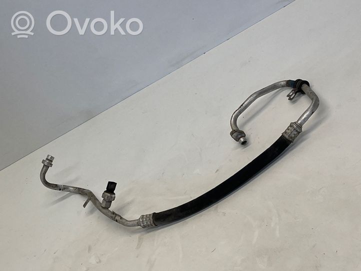 Opel Movano B Air conditioning (A/C) pipe/hose 924904471R