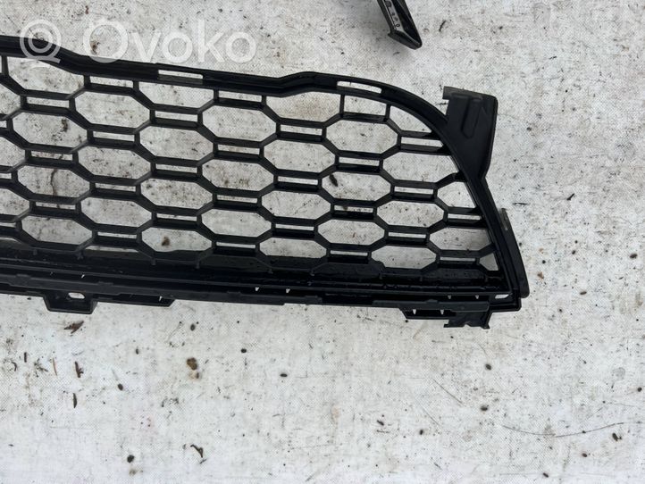 BMW X7 G07 Grille inférieure de pare-chocs avant 