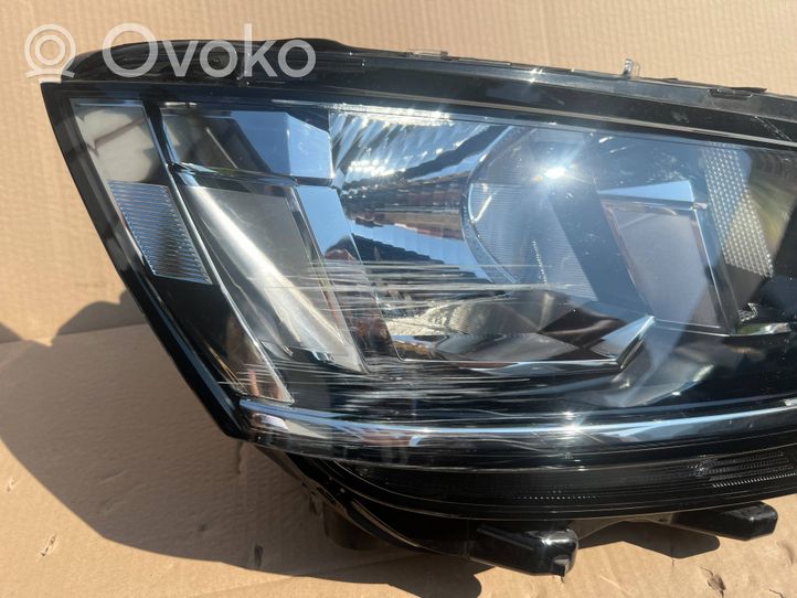 Volkswagen Multivan T6 Lampa przednia 7L1941006B