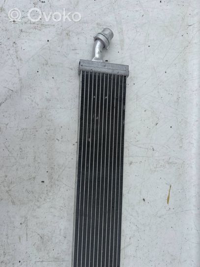 Mercedes-Benz CLA C118 X118 Radiateur d'huile moteur A0995005701