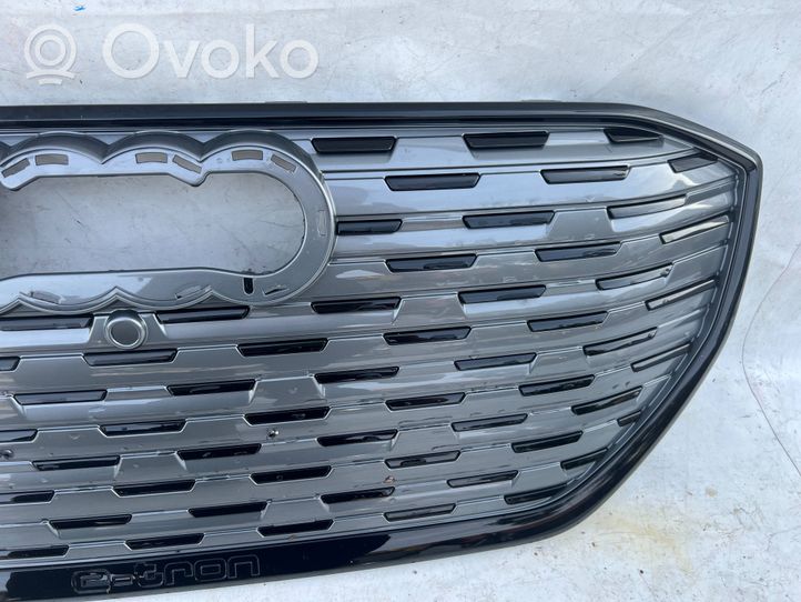 Audi Q4 Sportback e-tron Atrapa chłodnicy / Grill 89A853651B