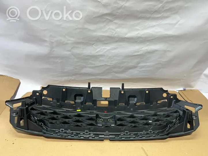 Seat Ateca Maskownica / Grill / Atrapa górna chłodnicy 575853654P