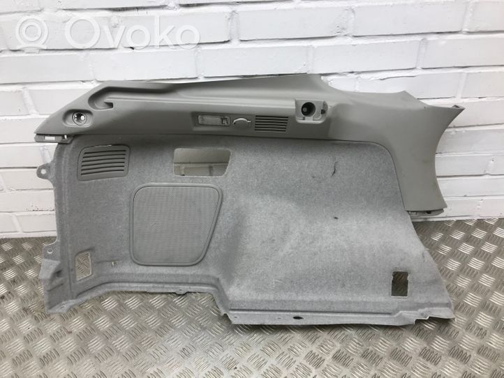 Lexus RX 450H seitliche Verkleidung Kofferraum 6434948040