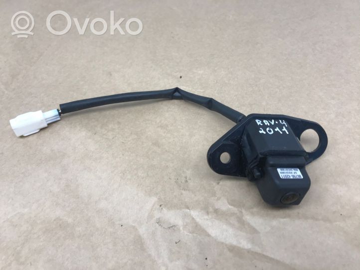 Toyota RAV 4 (XA40) Rear view/reversing camera 8679042011