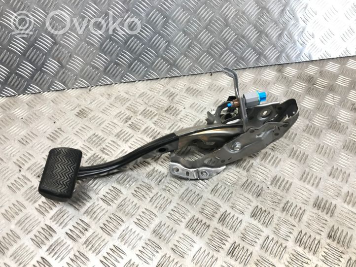Toyota Prius (XW50) Stabdžių pedalas 8951047040