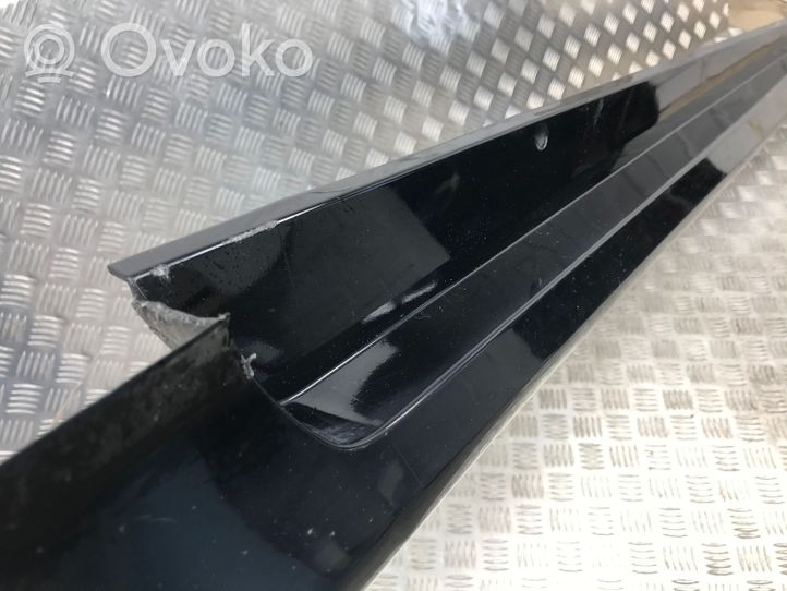 Toyota Prius (XW50) Sill 7586047080