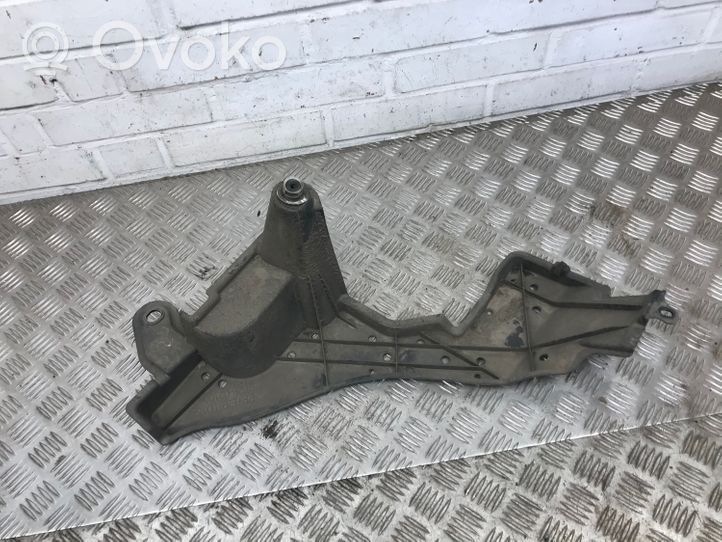 Toyota Auris E180 Couvre soubassement arrière 5762802100