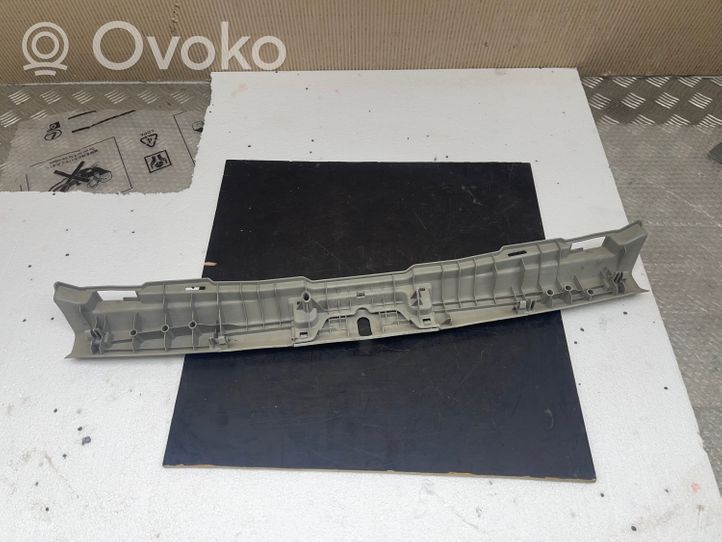 Toyota Prius (XW30) Osłona pasa bagażnika 6471647030