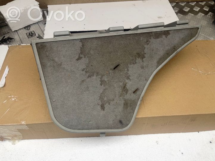 Toyota Prius (XW30) Inne elementy wykończenia bagażnika 5849047040