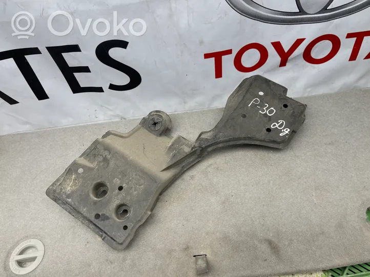 Toyota Prius (XW30) Degalų bako dugno apsauga 5762747010