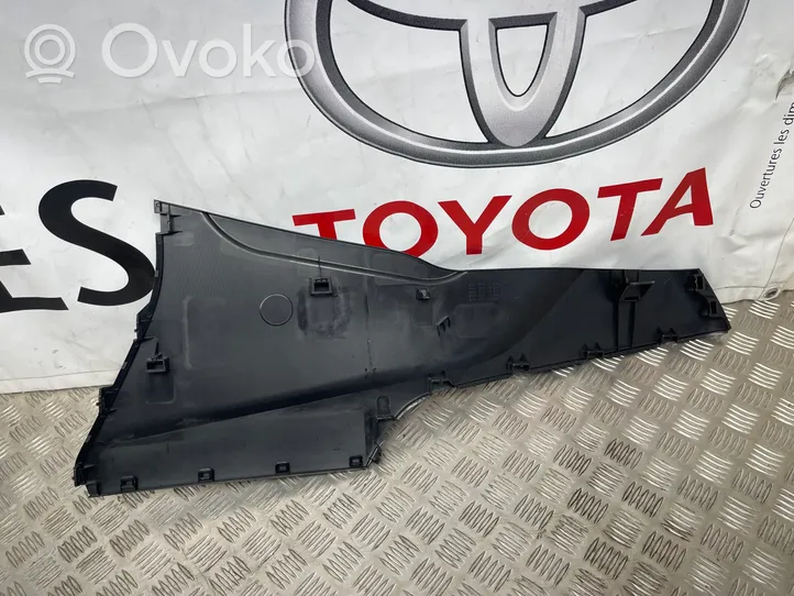 Toyota Prius (XW50) Keskikonsolin etusivuverhoilu 5891147060