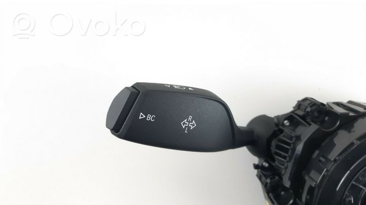 BMW X3 G01 Pyyhkimen/suuntavilkun vipukytkin 9472541