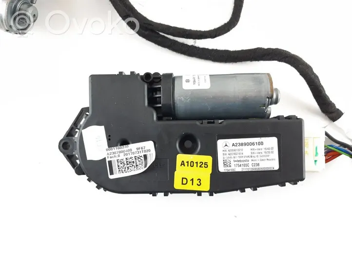 Mercedes-Benz E W213 Motore/attuatore A2389006100