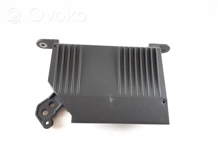 Volvo S90, V90 Garso stiprintuvas 31489614AA