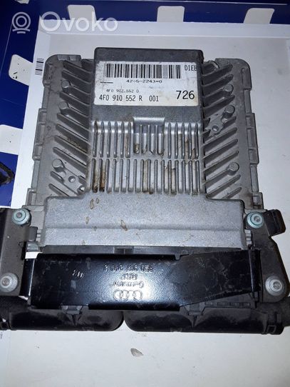 Audi A6 S6 C6 4F Variklio valdymo blokas 4F0907552D