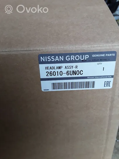 Nissan Qashqai J12 Lampa przednia 260106UN0C