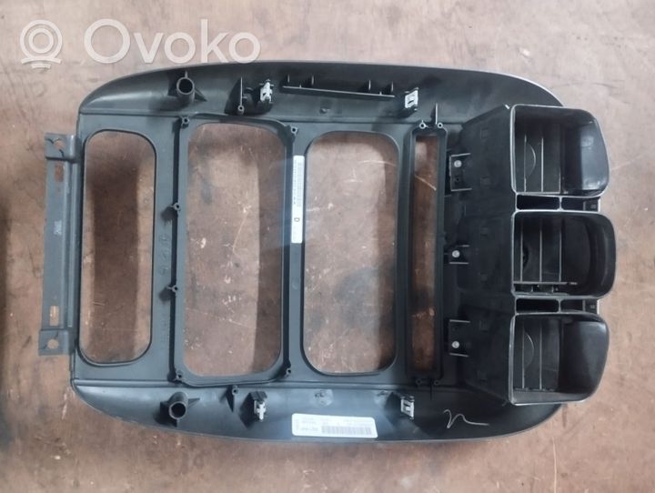 Chrysler Voyager Klimato kontrolės/ pečiuko kontrolės apdaila P05005260AE