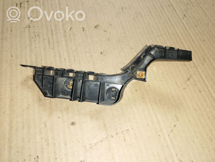 Honda Accord Fender mounting bracket 