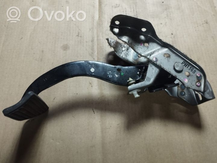 Honda Accord Brake pedal 