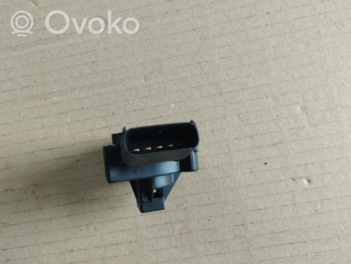 Chrysler Voyager Przekaźnik blokady zapłonu 04685719AB