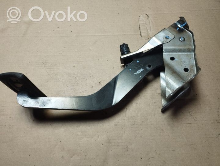 Honda Element Brake pedal 5H22A