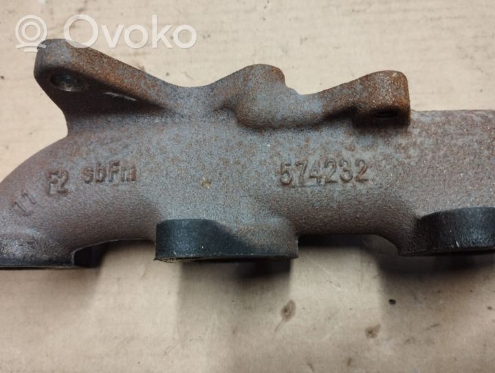 Nissan Qashqai Kolektor wydechowy 574232