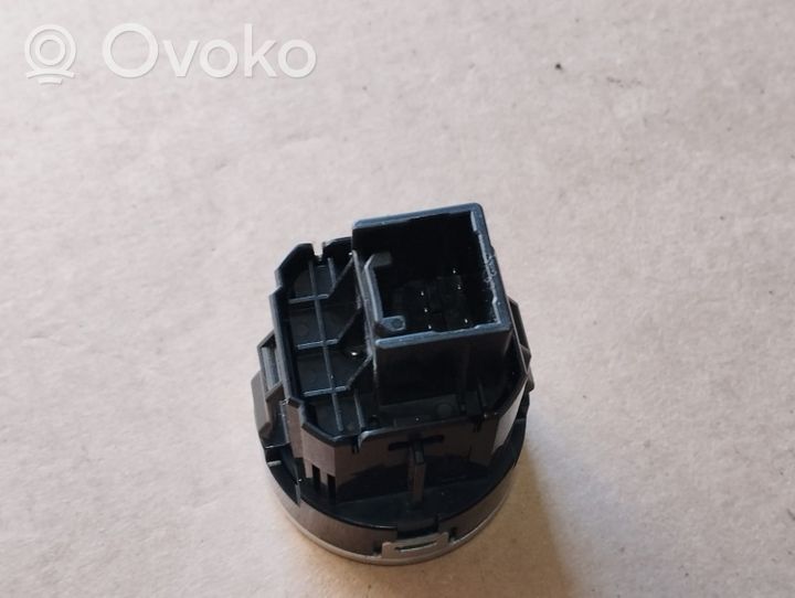 Mitsubishi ASX Moottorin start-stop-painike/kytkin 8610A101