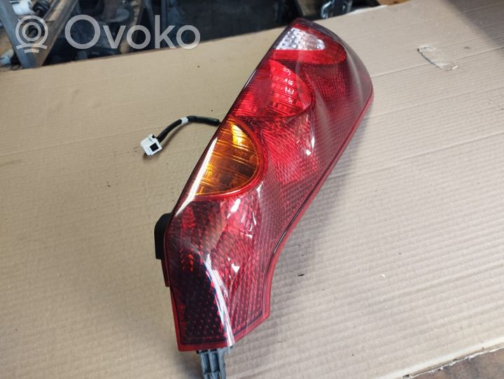 Nissan Note (E11) Lampa tylna 