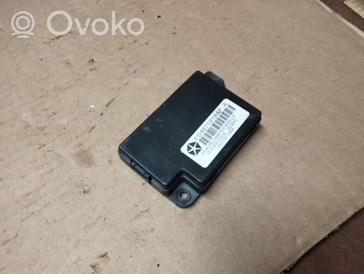 Chrysler Voyager Unité / module navigation GPS P04671918AF