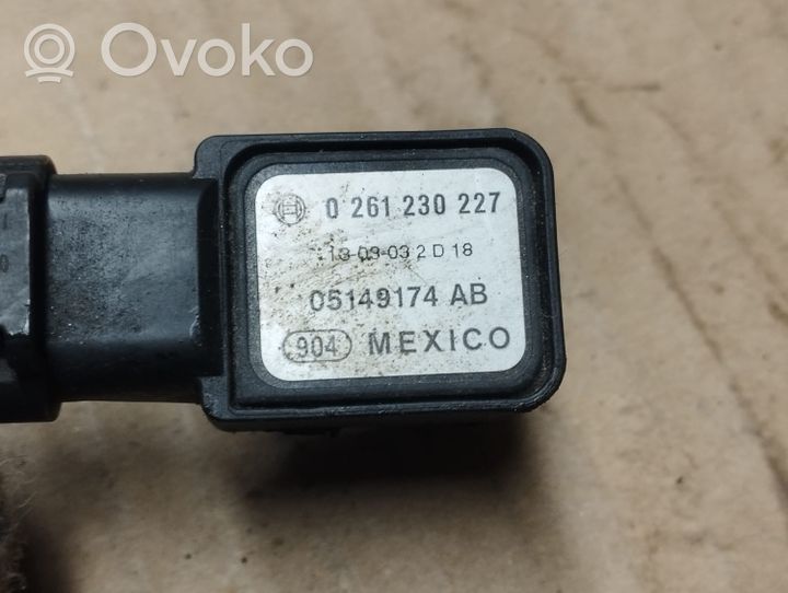 Chrysler Town & Country V Sensor de la presión del aire 05149174AB