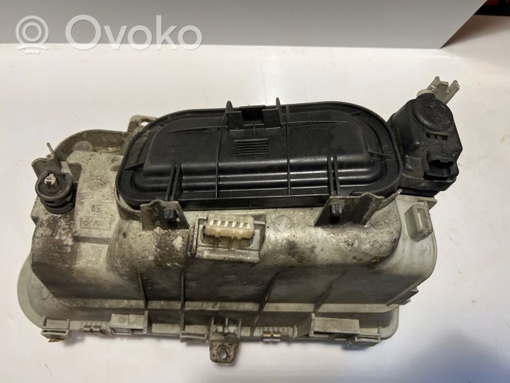 Peugeot 806 Phare frontale 60979460