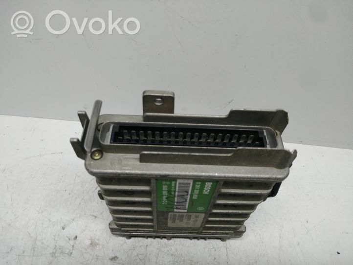 Volkswagen PASSAT B3 Calculateur moteur ECU 8A0907404CC