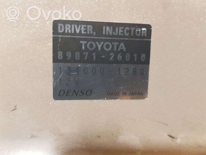 Toyota Avensis Verso Degalų purkštukų (forsunkių) valdymo blokas 8987126010