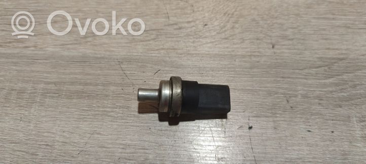 Audi 80 90 S2 B4 Sensore temperatura del carburante 269415