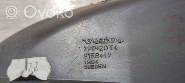 Volvo V70 Kojelaudan keskiosan tuuletussuuttimen ritilä 9158449