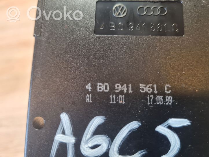 Audi A6 S6 C5 4B Stalčiukas 4B0941561