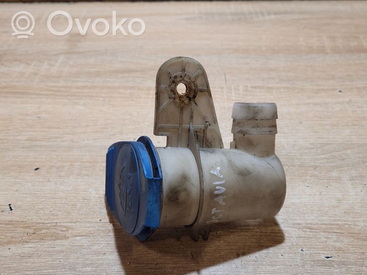 Skoda Octavia Mk2 (1Z) Tubo riempimento della vaschetta del liquido lavavetri 8D0955455