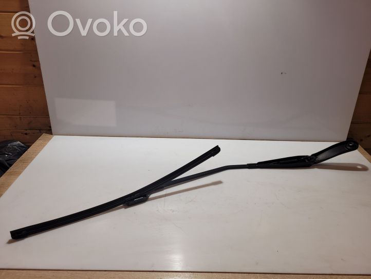 Volvo V60 Windshield/front glass wiper blade 30753505LH