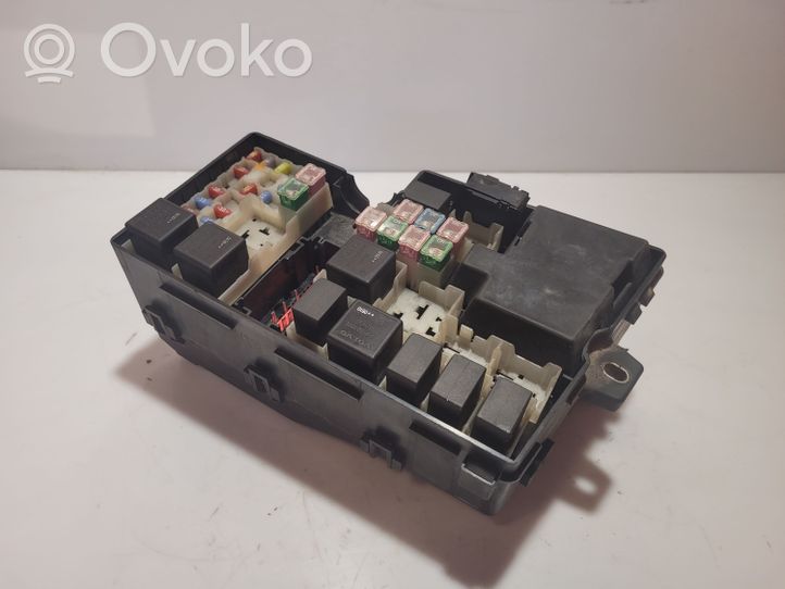 Volvo V50 Module de fusibles 86880339