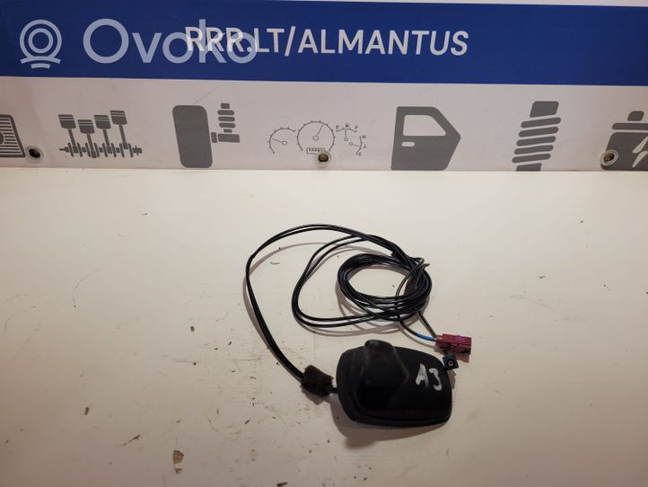 Audi A3 S3 8P Antenna GPS 8P0035503G