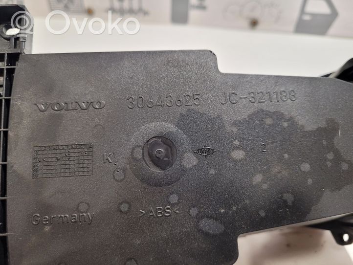 Volvo S60 Daiktadėžė centrinės konsolės 30643625