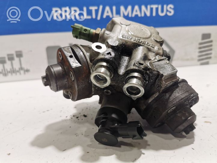 Volvo V60 Pompe d'injection de carburant à haute pression 31372081