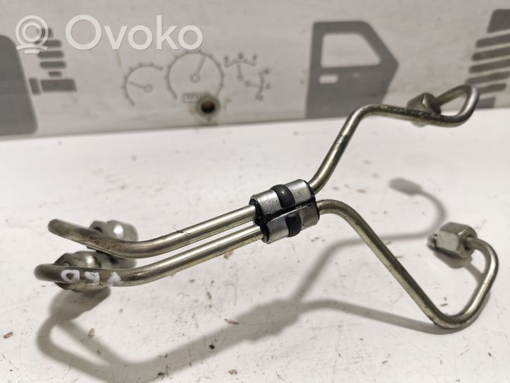 Volvo V60 Tuyau d'alimentation conduite de carburant 