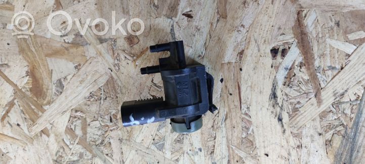 Volkswagen Caddy Vacuum valve 1J0906283