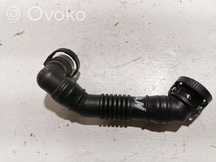 Volkswagen Touran I Breather hose/pipe 03G103493D