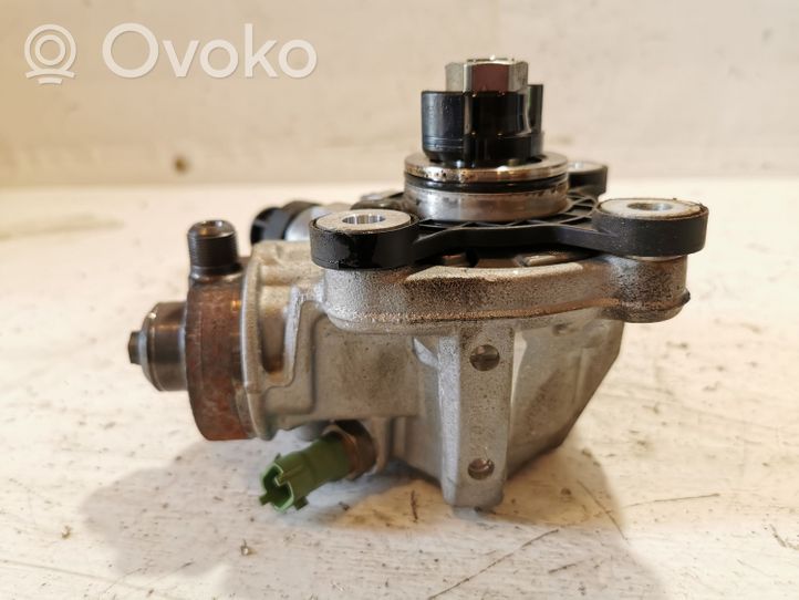 Volvo V60 Pompe d'injection de carburant à haute pression 31372081