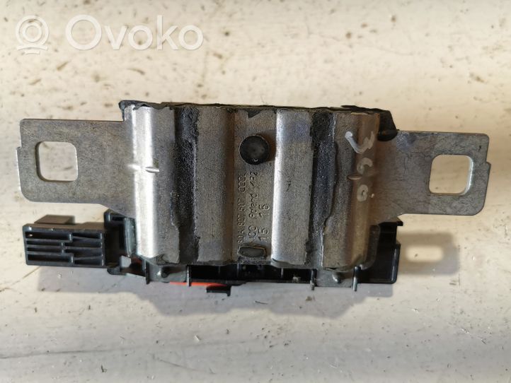 Audi Q7 4M Blocco/chiusura/serratura del portellone posteriore/bagagliaio 80A827507