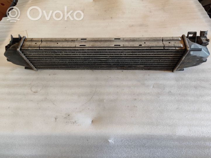 Volvo V60 Chłodnica powietrza doładowującego / Intercooler 31338475