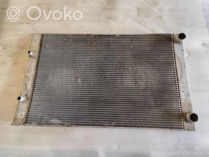 Audi A8 S8 D3 4E Radiateur de refroidissement 4E0121251G